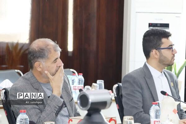 جلسه هیئت اندیشه‌ورز سازمان بسیج فرهنگیان استان بوشهر
