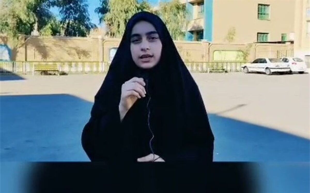 همدردی دانش‌آموزان قم با شهدای دانش‌آموز کرمان/ فیلم