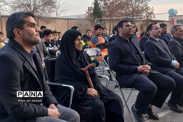 افتتاح دو زمین چمن مصنوعی در مدارس ورامین