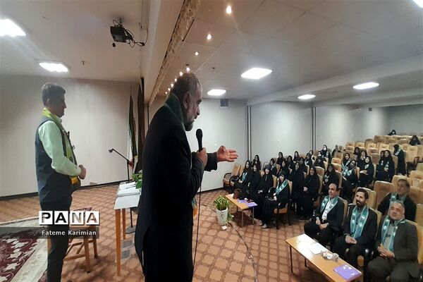 برگزاری کارگاه توانمندسازی مربیان پیشتاز ناحیه ۴ مشهد