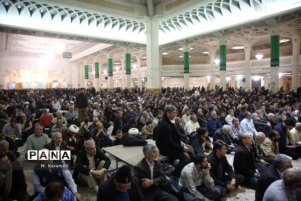 گرامیداشت  سالگرد شهدای حادثه هواپیمای اوکراینی در حرم حضرت معصومه(س)