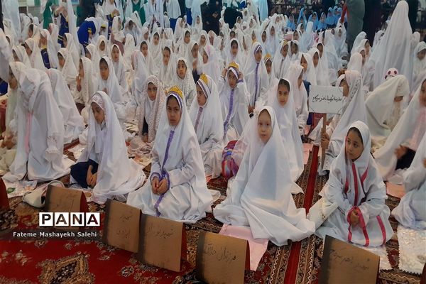 جشن تکلیف ۶۰۰فرشته زمینی در شهرستان نور
