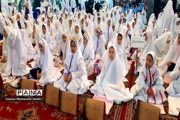 جشن تکلیف ۶۰۰فرشته زمینی در شهرستان نور