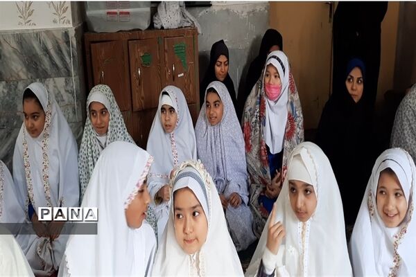 طرح اقامه نماز جماعت  در دبستان حاج حسین عرب
