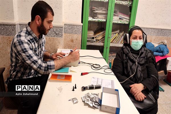 هفتاد و ششمین اردوی جهادی پزشکی گروه شهید کاظمی آشتیانی در کیکاور شهرستان رباط کریم