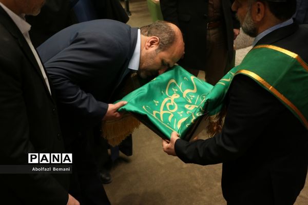 آیین تجلیل از معلمان جهادی و یاوران رضوی مقطع ابتدایی استان قم-1