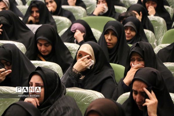 آیین تجلیل از معلمان جهادی و یاوران رضوی مقطع ابتدایی استان قم-2