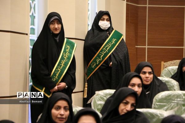 آیین تجلیل از معلمان جهادی و یاوران رضوی مقطع ابتدایی استان قم-2