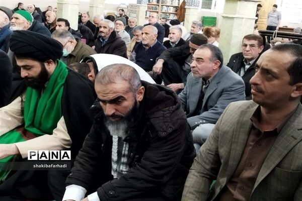 اقامه باشکوه نمازجمعه ‌در شهرستان فیروزکوه