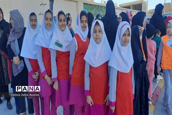 اولین جشنواره ورزشی مادر‌ و دختری در بافق