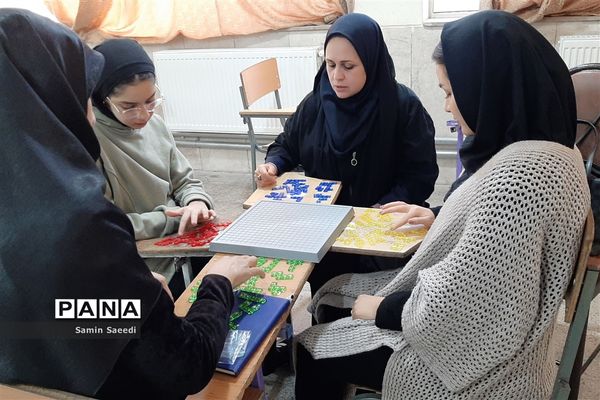 برگزاری دوره آموزشی بازی های فکری رویش ویژه فرهنگیان ناحیه ۳ شیراز