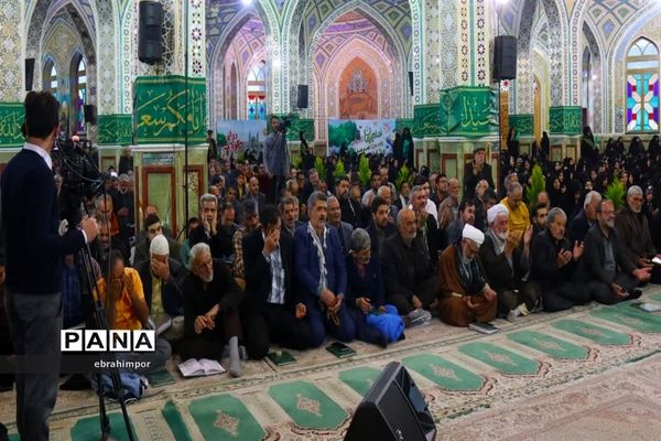 مراسم دعای ندبه هیات رزمندگان اسلام در حرم مطهر حضرت محمد هلال بن علی (ع) آران و بیدگل