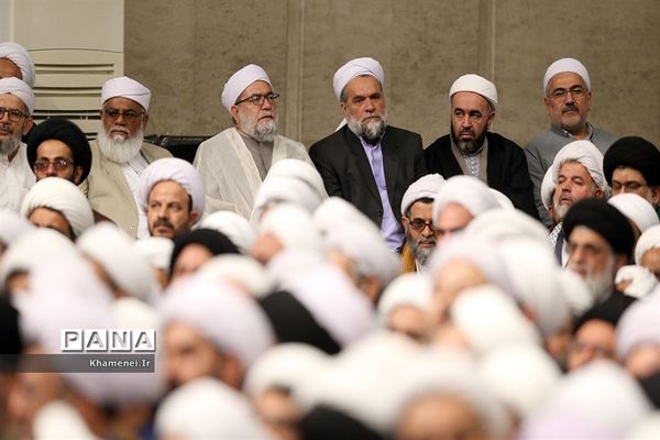 دیدار ائمه جمعه سراسر کشور با رهبر انقلاب
