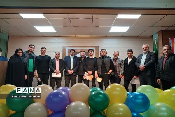 مراسم تقدیر از منتخبان برتر چهل و یکمین جشنواره فرهنگی‌، هنری امید فردا در اسلامشهر