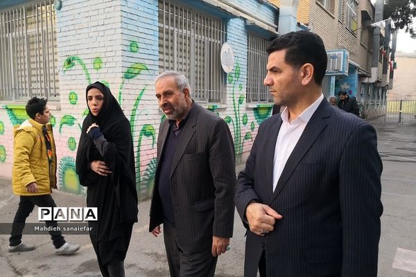 دیدار دوستانه نماینده مجلس شورای اسلامی با دانش‌آموزان اوتیسم آموزشگاه ترنم ناحیه دو شهرری