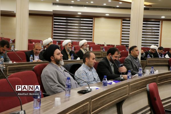 نشست هم‌اندیشی ستاد همکاری حوزه‌های علمیه و آموزش و پرورش در قم-1