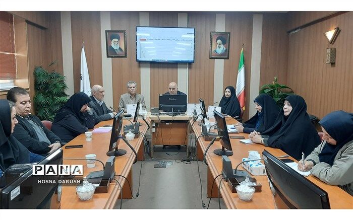 هدف انجمن اولیا و مربیان کمک به نظام تعلیم و تربیت است