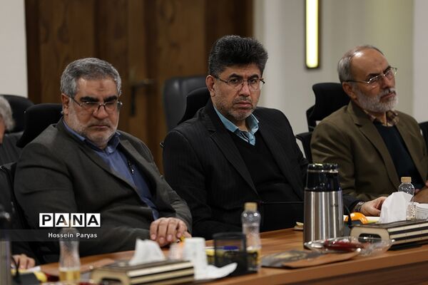 شانزدهمین گردهمایی اعضای شورای معاونان و مدیران‌کل استان‌ها