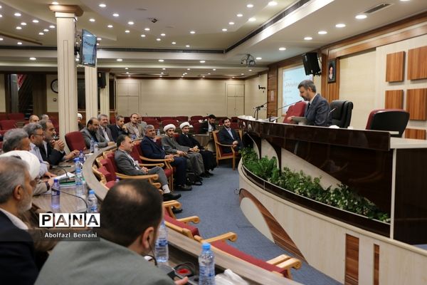 نشست تخصصی معاونان پرورشی و فرهنگی آموزش و پرورش سراسر کشور در قم