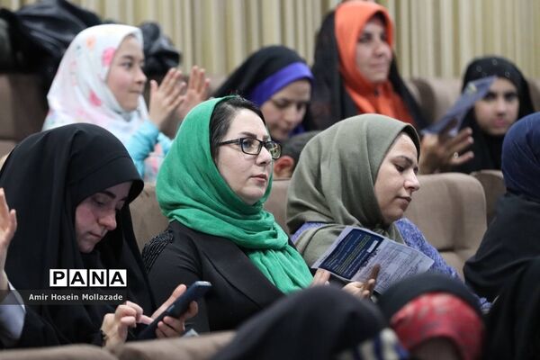 همایش بانوان حریم عاشقی  در ارومیه