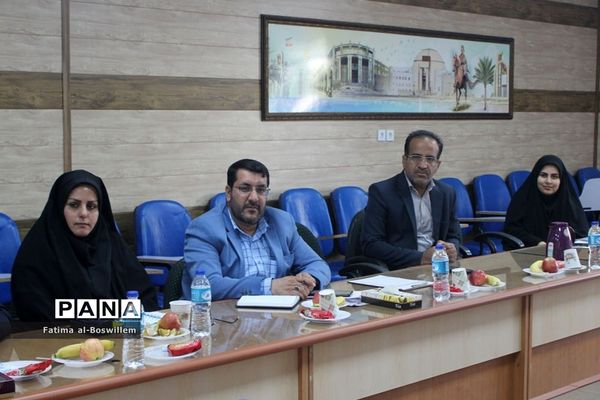 نشست هم اندیشی فعالیت های پرورشی و فرهنگی آموزش و پرورش استان بوشهر