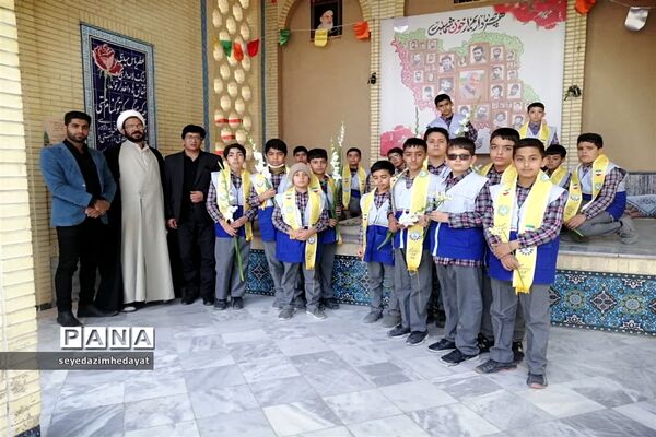 یادواره شهدا در دبستان شهید بصیری ابرکوه