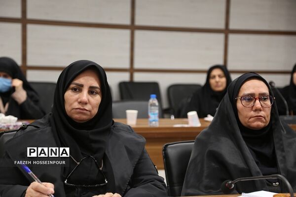 نشست فصلی مأمورین و رابطین سازمان دانش‌آموزی شهرستان‌های استان تهران