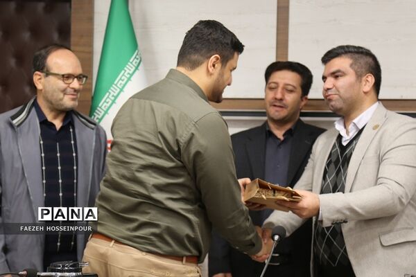 نشست فصلی مأمورین و رابطین سازمان دانش‌آموزی شهرستان‌های استان تهران