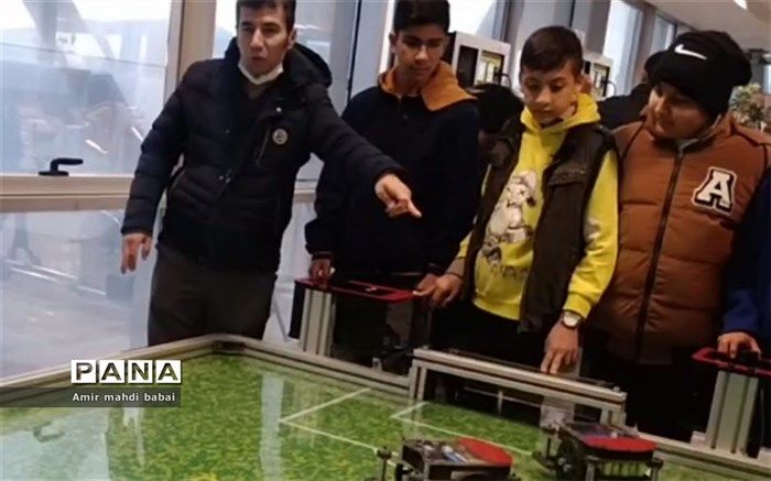 اردوی دانش‌آموزان در پارک علم و فناوری پردیس/فیلم