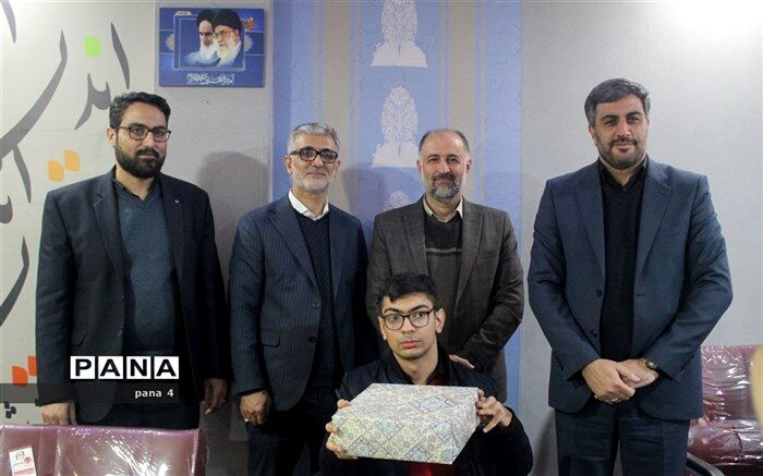 نقش خبرنگاران در انتشار و بیان واقعیات مهم و حیاتی است