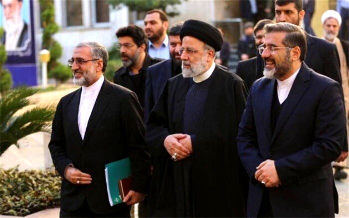 نظارت ستادی آیت الله رئیسی از وزارت فرهنگ و ارشاد اسلامی