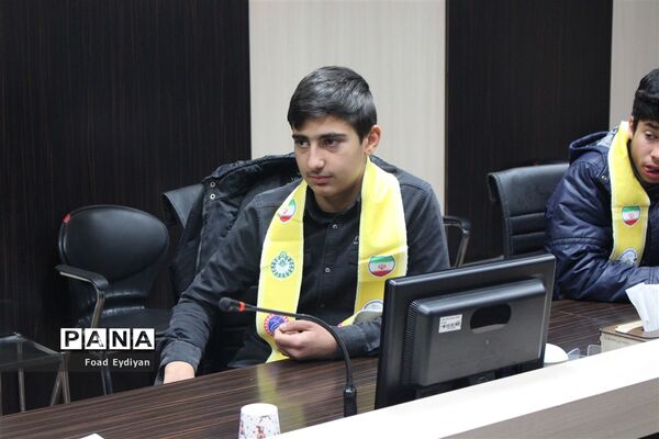 اولین نشست اعضای شوراهای دانش‌آموزی پسران گلبهار