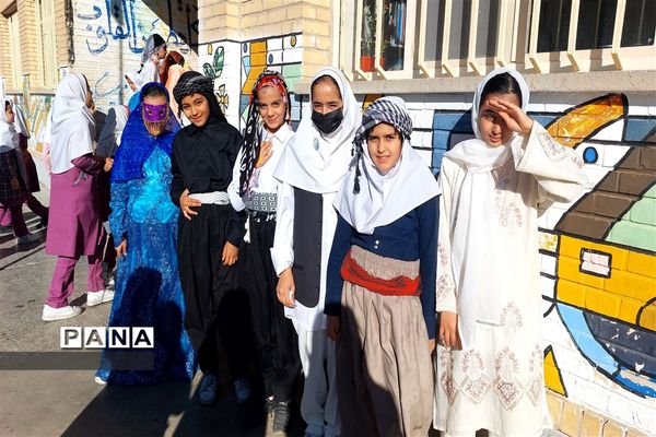 برگزاری روز بدون کیف و کتاب در دبستان بوستان شهرستان بن