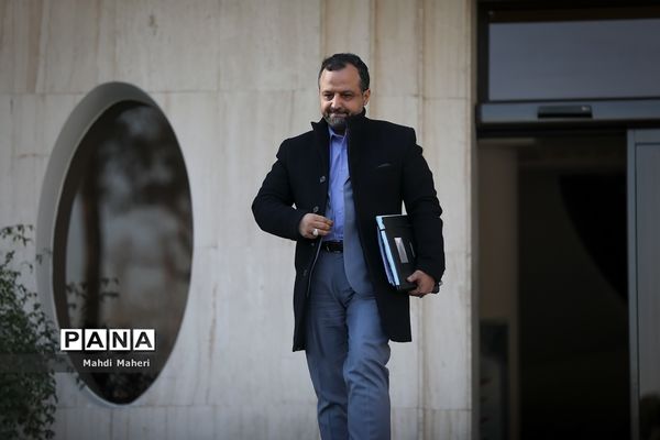 حاشیه جلسه هیات دولت - ۲۷ دی