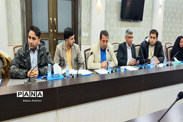 جلسه هم‌اندیشی کارشناسان و کارشناس مسئولان اردویی شهرستان‌های استان تهران