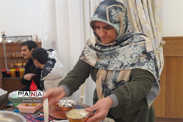 برگزاری جشنواره غذای سالم و صنایع‌دستی در تالار آوین شهرستان ملارد