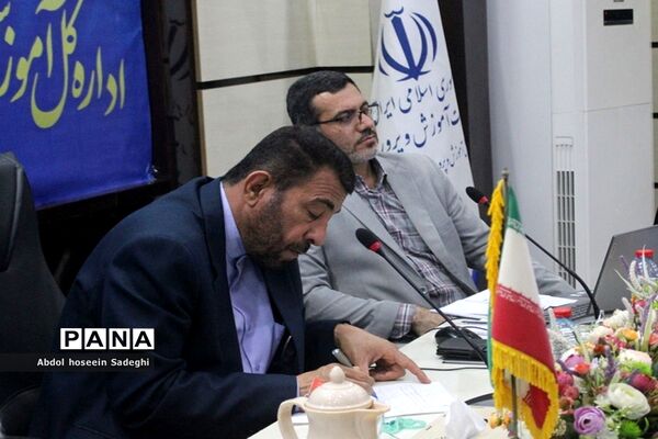 جلسه ستاد امتحانات و حفاظت آزمون در بوشهر