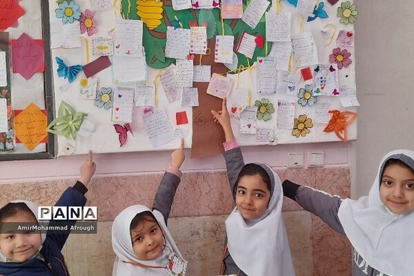 تهیه درخت آرزوها و آشنایی دانش‌آموزان با شب لیلة الرغائب در مدارس ناحیه یک شهرری