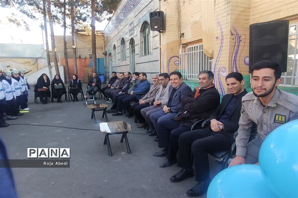مراسم روز هوای پاک و محیط زیست در مدرسه شهید سمیه قرچک