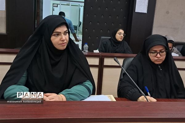 بزرگداشت هفته شوراهای آموزش و پرورش در گلوگاه