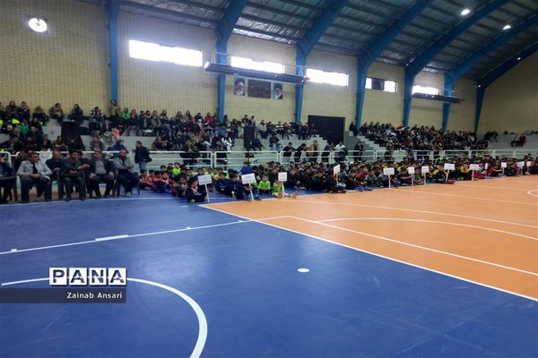 مسابقات مینی فوتبال در رده‌های سنی نوجوانان در شهرستان ملارد