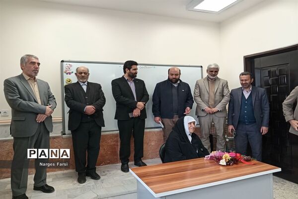 افتتاح طرح توسعه 3 کلاسه دبستان برکت محمود‌آباد قم