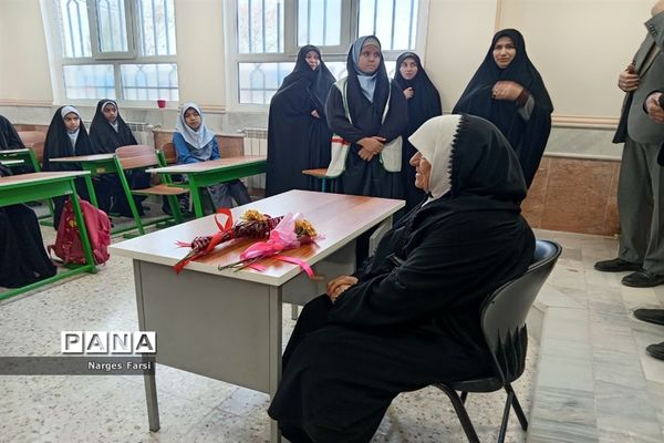 افتتاح طرح توسعه 3 کلاسه دبستان برکت محمود‌آباد قم