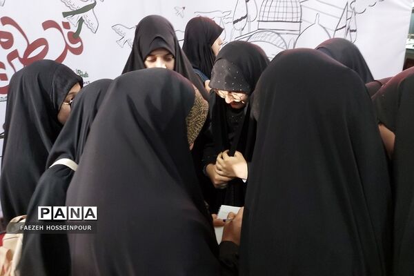 حضور پرشور نوجوانان در چهاردهمین جشنواره مردمی فیلم عمار