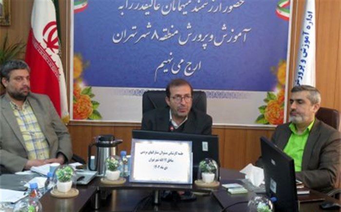 مدارس غیردولتی بازوی کمکی مدارس دولتی هستند