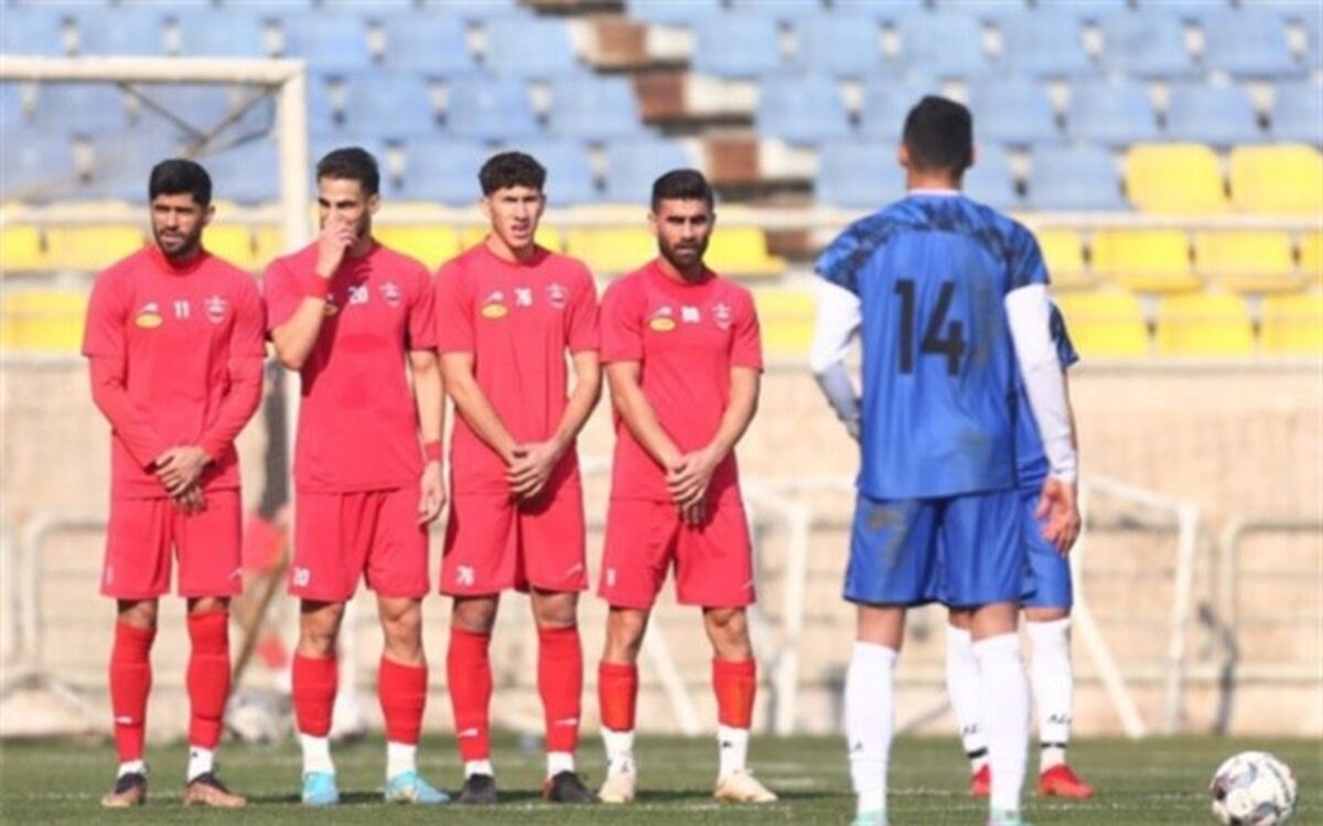شکست صدرنشین لیگ دسته یک مقابل پرسپولیس