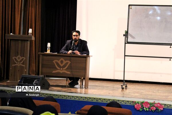 آموزش مهارت‌های تشکیلاتی در تهران آغاز شد