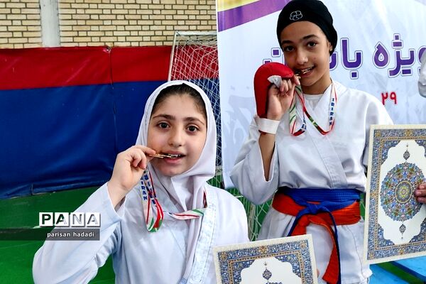 آغاز جام باشگاه‌های شهرداری شهرستان شهریار ویژه‌ی دختران در شهرک‌ وائین