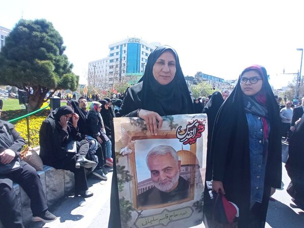 حضور پرشور مشهدی‌ها در راهپیمایی روز قدس؛ فریاد حمایت از فلسطین