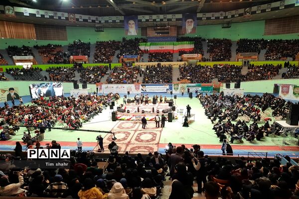 همایش بزرگ جشن تکلیف سیاسی دانش‌آموزان رأی اولی شهر تهران
